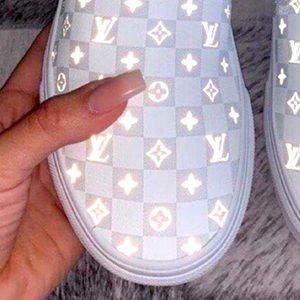 Hologram LV Vans